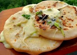 Pupusa de Queso con Loroco